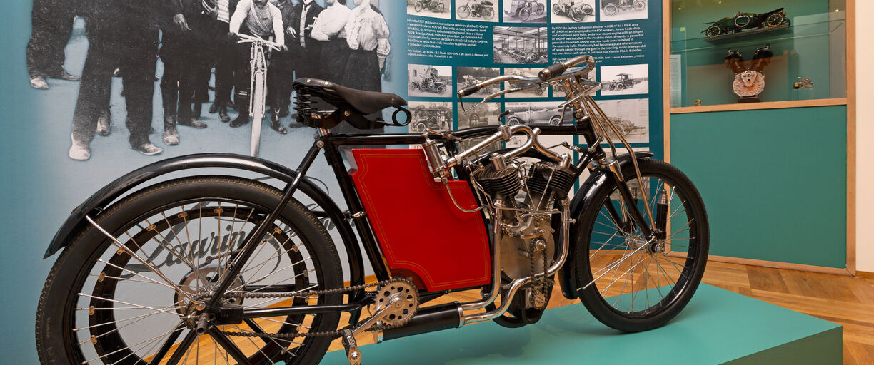 From 17 December 2025 – The National Technical Museum’s new exhibition marks the 130th anniversary of the founding of Škoda Auto and pays tribute to its founder, Václav Klement