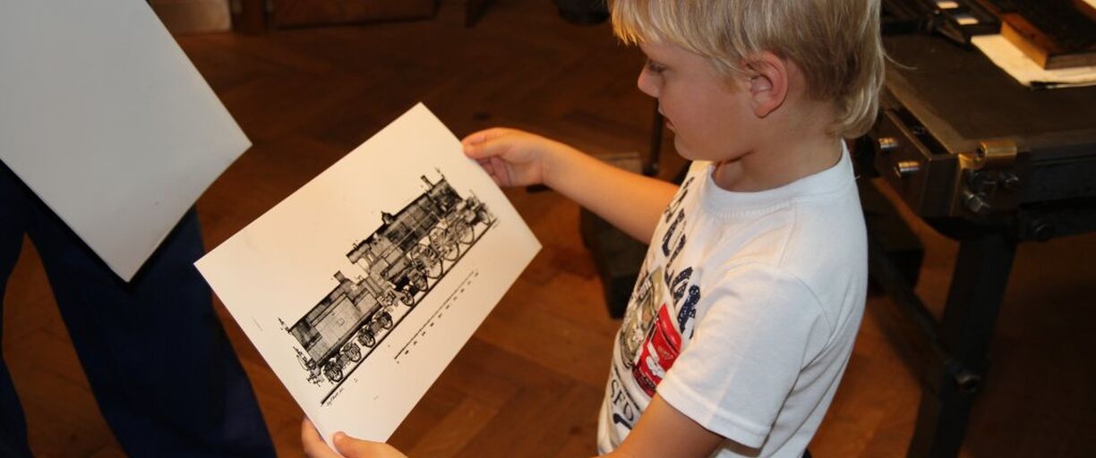3.7. - 22.12.2012 - The exhibition printing is really presses!