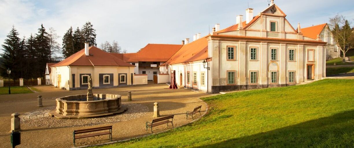 30.7.-1.8. Během Letního barokního festivalu 2021 v Centru stavitelského dědictví NTM Plasy zahraje Bennewitzovo kvarteto