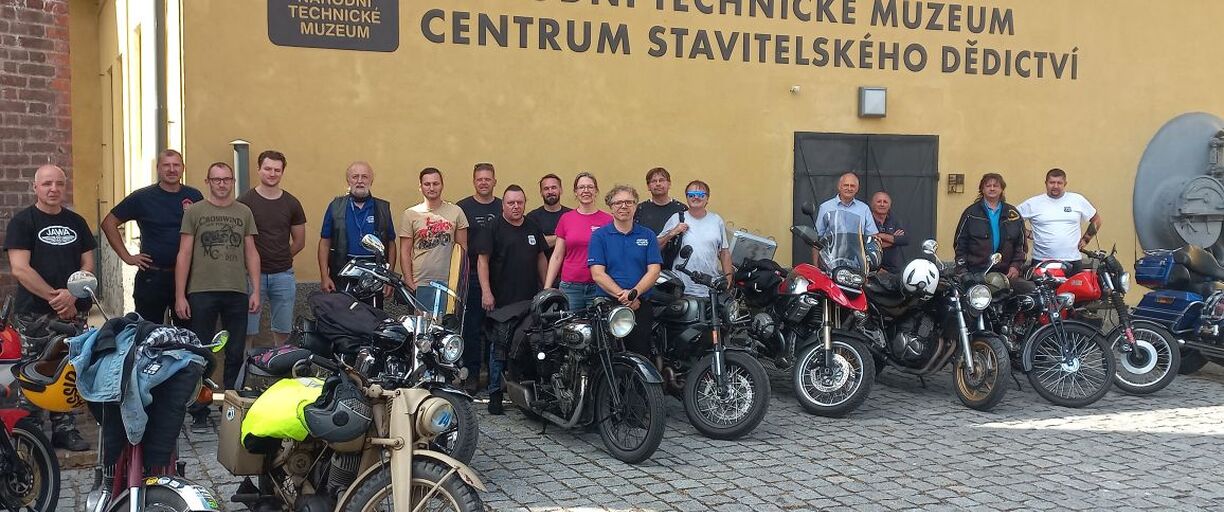 15. 8. 2026 – Z muzea do muzea s motocyklem 