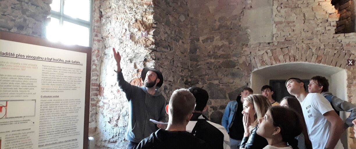 DŮM JAKO KNIHA – EXPOZICE STAVEBNĚ-HISTORICKÉHO PRŮZKUMU