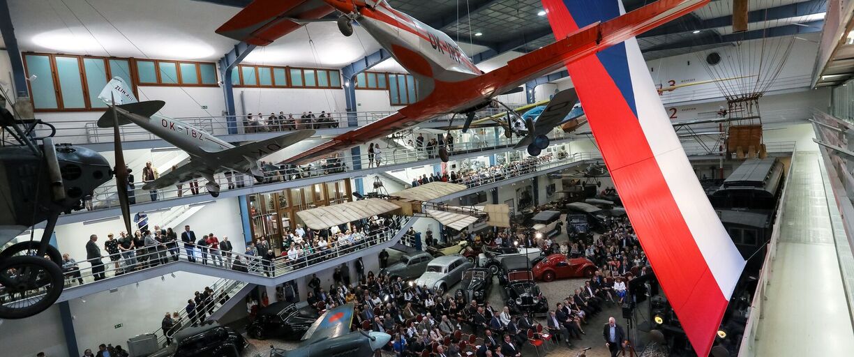 2. 10. 2025 – Online přenos vernisáže výstavy Co stvořilo železnici, co stvořila železnice 