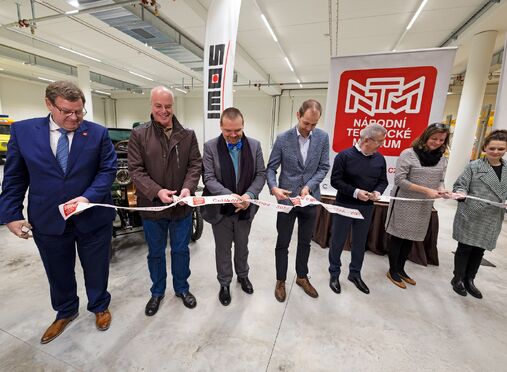 Zahájení provozu nové depozitární haly CD 04 v areálu NTM v Čelákovicích