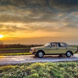 Mercedes-Benz 200 D (W123 (1977)<br /> Richard Pivrnec (CZ)