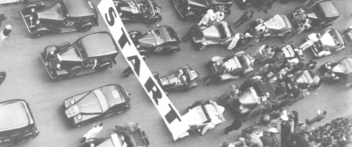 14.6.2013 - Soutěž historických automobilů "1000 mil československých"