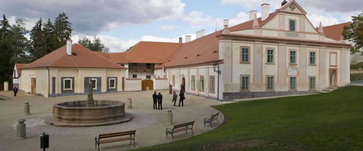 Realizace projektu Plasy: Cesty klášterem - stezky k poznání