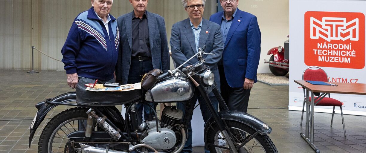 22.9.2026 - Národní technické muzeum získalo do svých sbírek závodní motocykl ČZ 125 Miloslava Součka