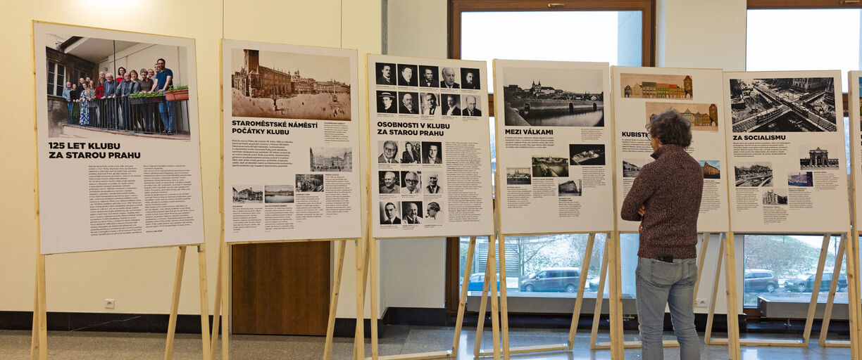 Výstava 125 let Klubu Za starou Prahu