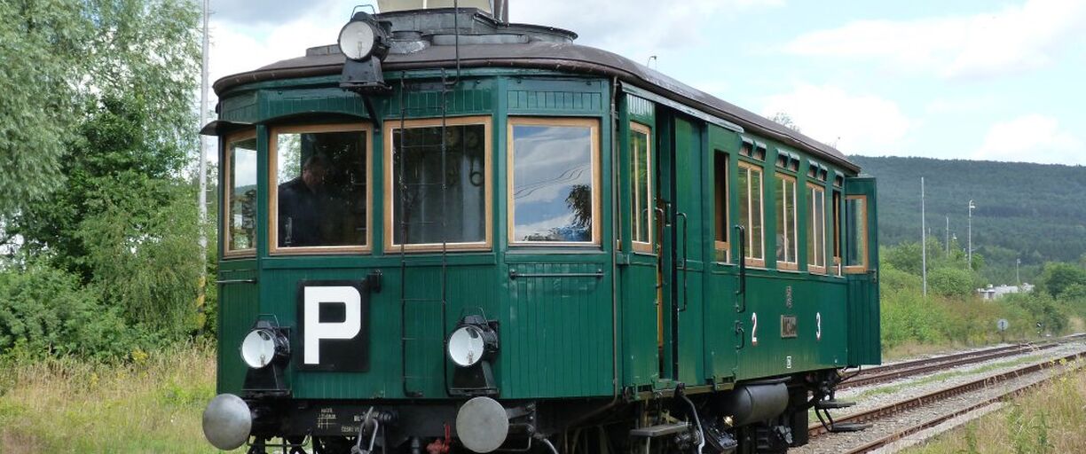 28.9.2019 - veřejné jízdy vozu "Komarek" na přání pořadatele zrušeny