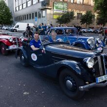 Ředitel Muzea dopravy NTM Arnošt Nezmeškal zvítězil v závodě 1000 mil československých